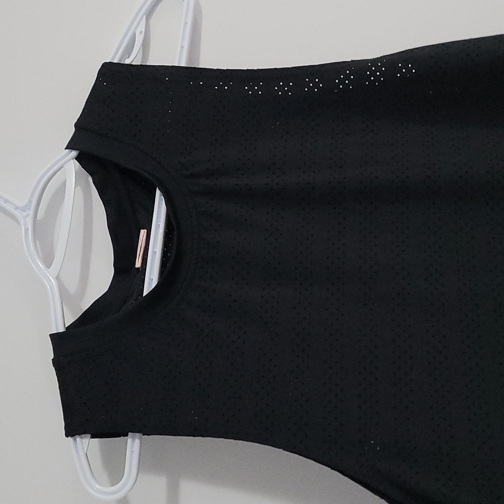 ZYIA Black Chill Tank. 😎  size Lg